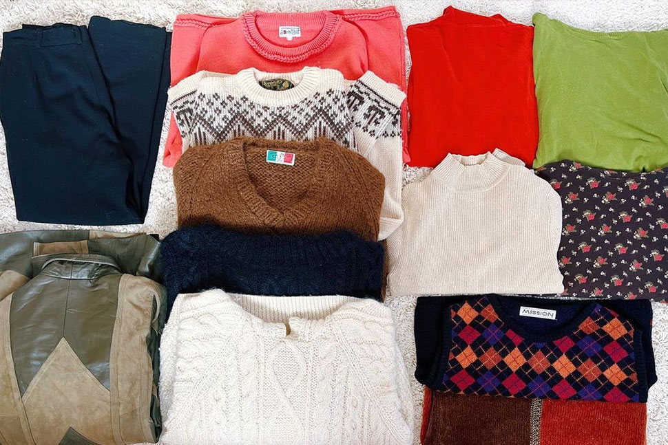 かさばる冬服を中心にセレクト。お気に入りの服をカビさせたくない！